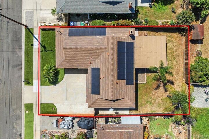 Property Photo:  4919 Roja Drive  CA 92057 