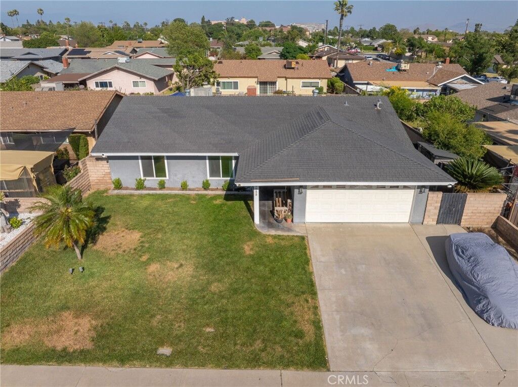 Property Photo:  9955 Briarwood  CA 92335 