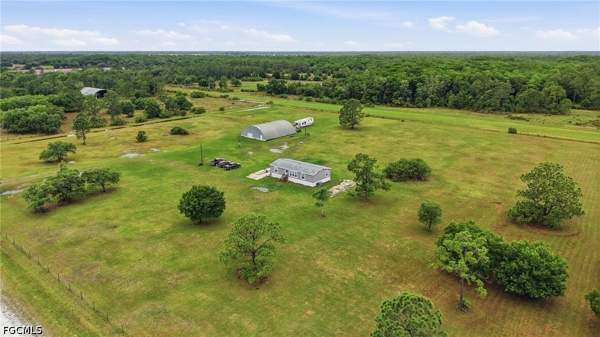 Property Photo:  3195 Fernwood Lane  FL 33935 