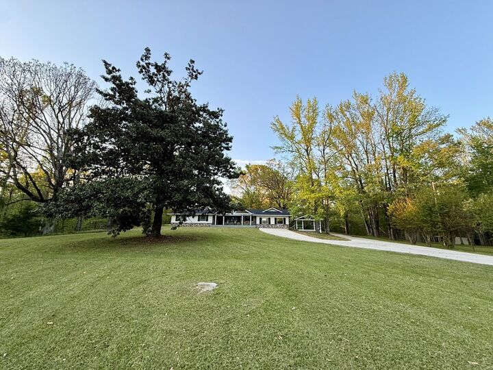 Property Photo: 1250 Friendship Road East MS 38921