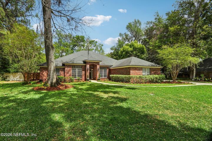 Property Photo: 2390 Stockton Drive FL 32003