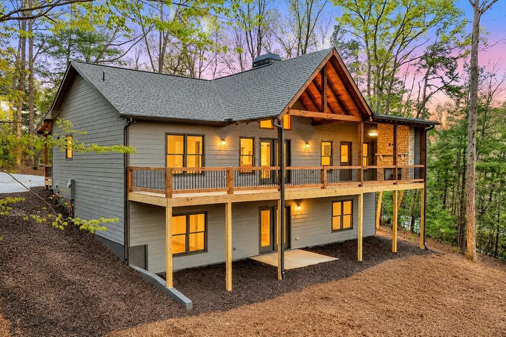 Property Photo:  375 Seneca Drive  GA 30540 