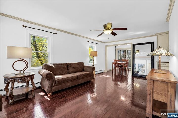 Property Photo:  7 Shadowy Lane  NJ 07480 