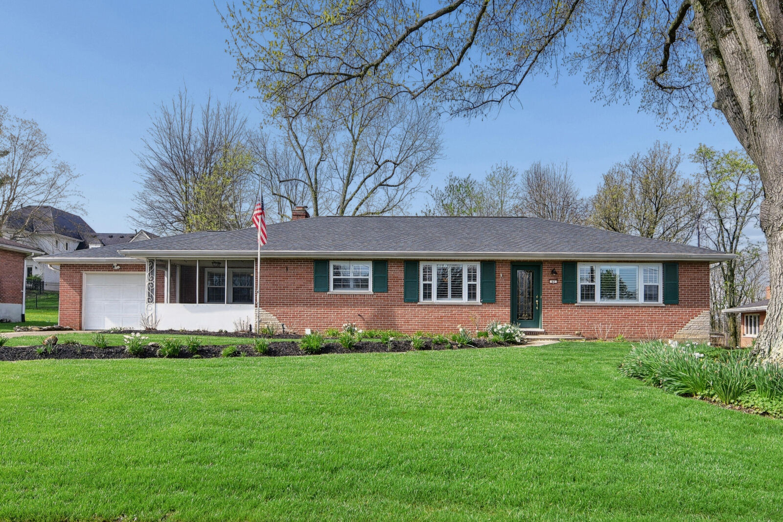 Property Photo:  49 Arcadia Avenue  KY 41075 