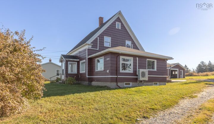 Property Photo: 2484 Highway 1 NS B0W 1M0