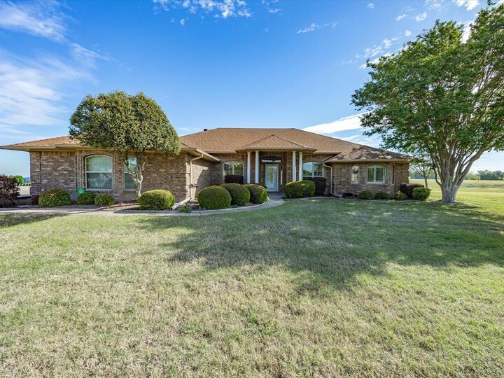 Property Photo:  6671 Fm 660  TX 75119 