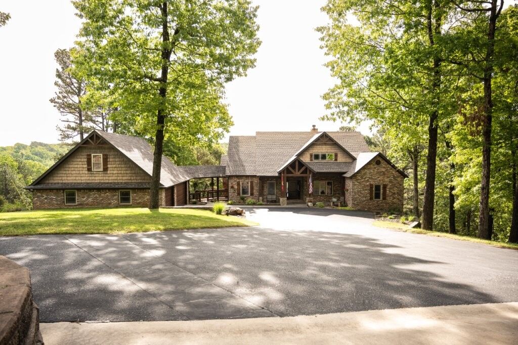 Property Photo: 8295 Ridgecrest AR 72756