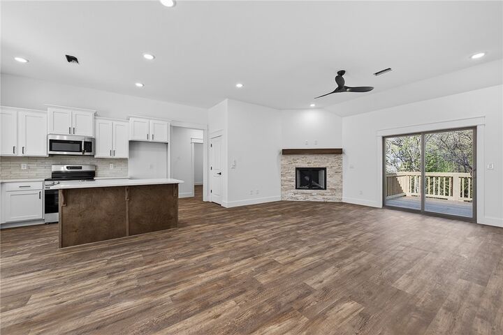 Property Photo:  28 York Drive  AR 72715 