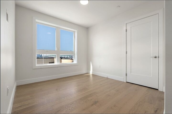 Property Photo:  301 Border St. 610  MA 02128 