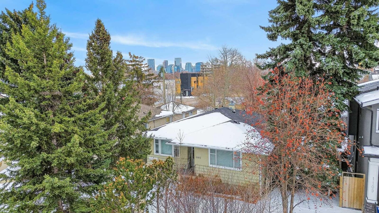 Property Photo: 1107 19 Avenue NW AB T2M 1A1