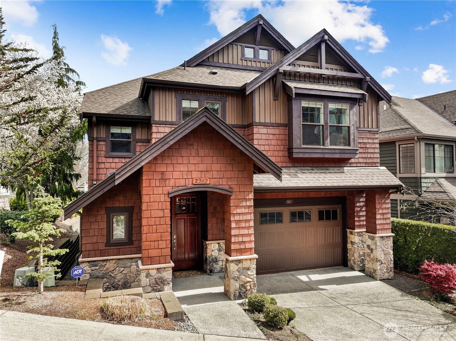 Property Photo:  2262 NW Fall Line Lane  WA 98027 