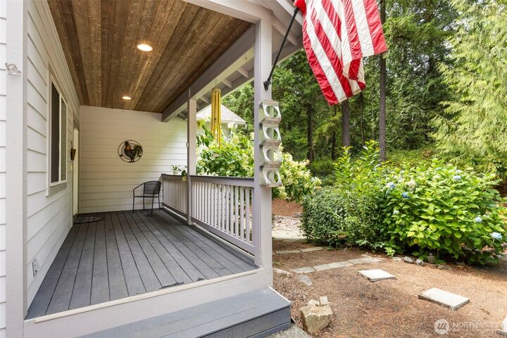 Property Photo:  7453  Jason Lane SE  WA 98367 