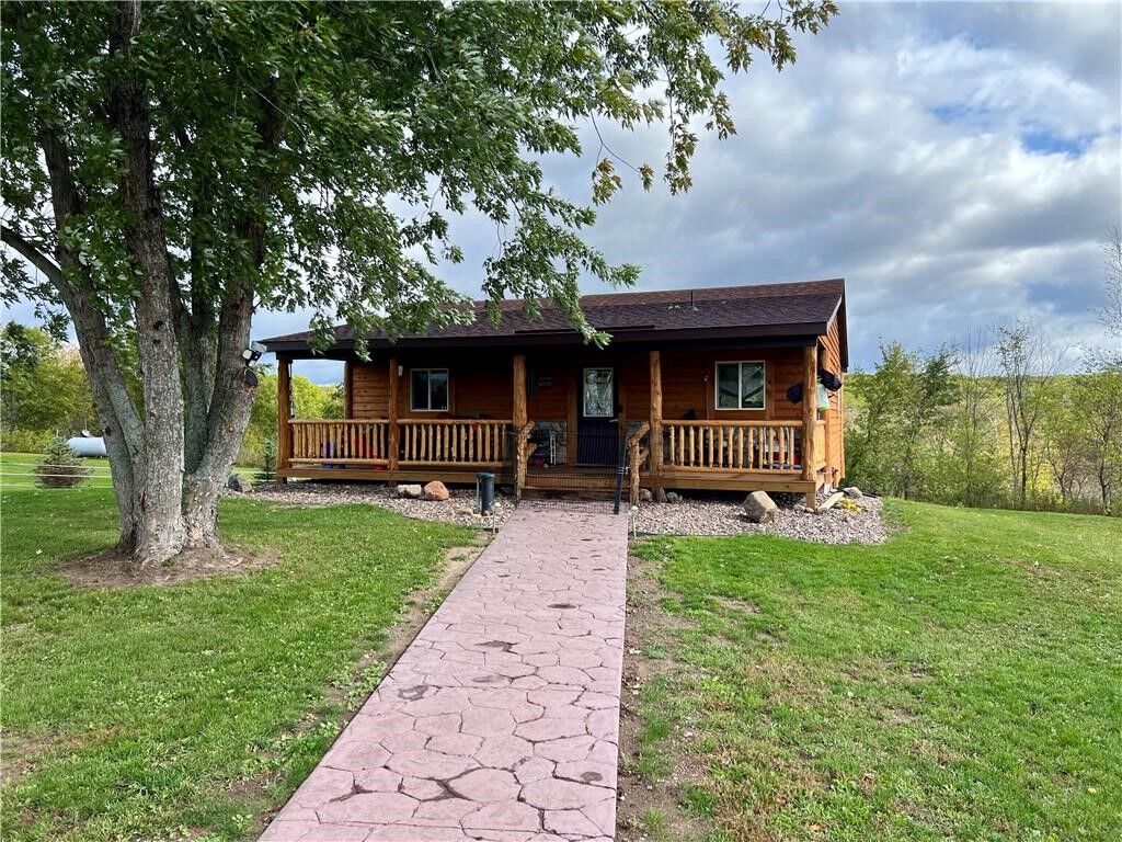 Property Photo:  W15995 Random Ridge Road  WI 54895 