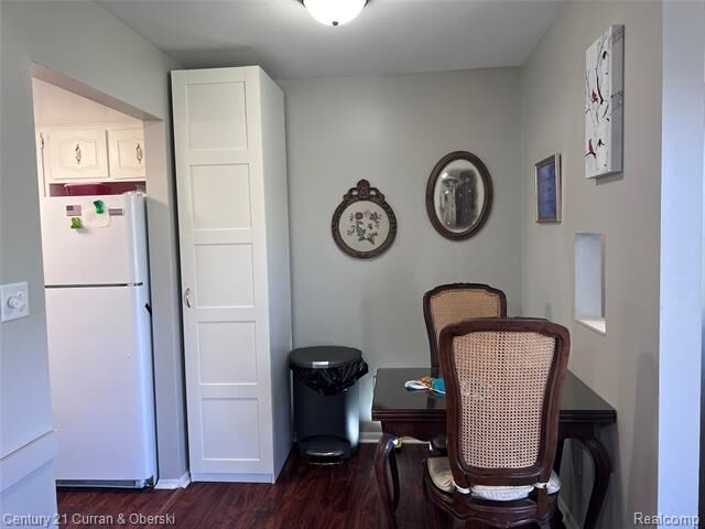 Property Photo:  61035 Eleven Mile Road 4  MI 48178 