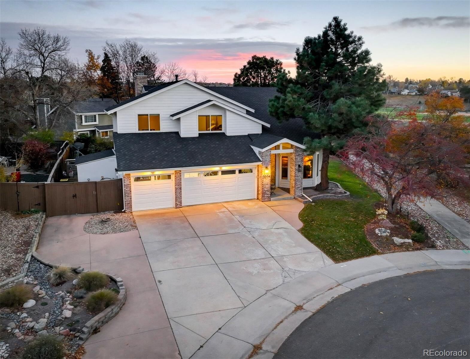 Property Photo: 8864 S Indian Creek Street CO 80126