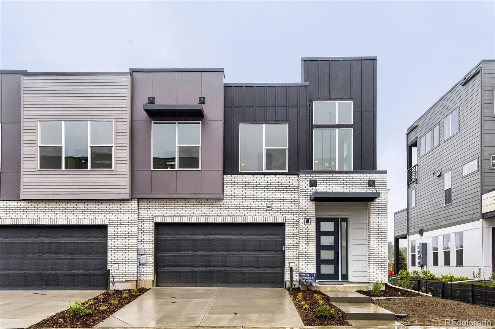 Property Photo:  7716 S Irving Street  CO 80120 