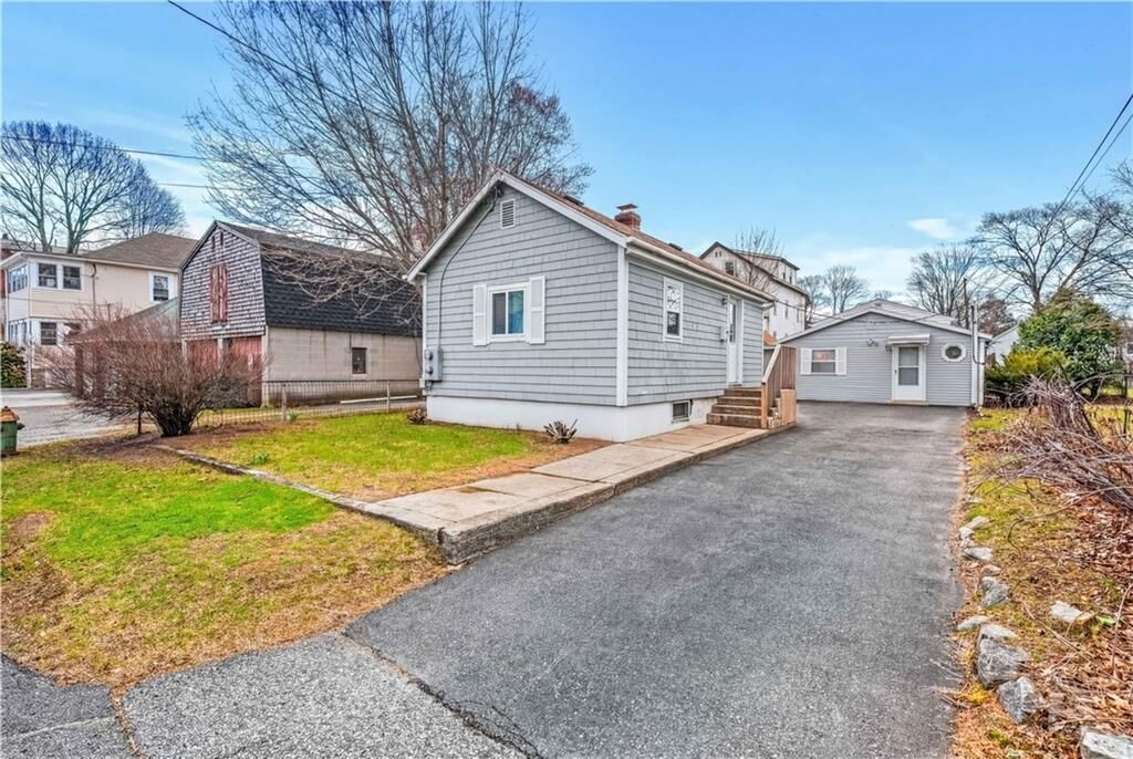 Property Photo: 34 Steere Avenue RI 02911