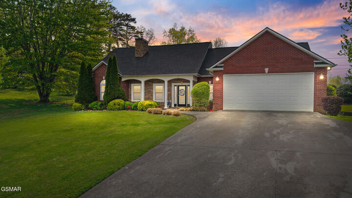 Property Photo:  2519 Friar Wood Lane  TN 37876 