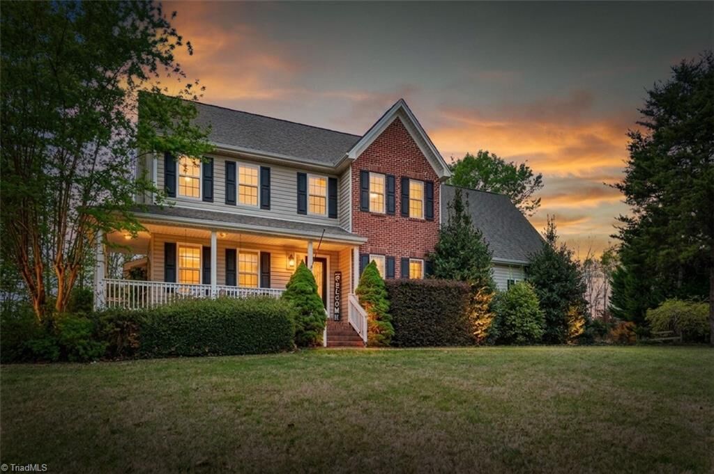 Property Photo:  107 Cottonwood Lane  NC 27358 