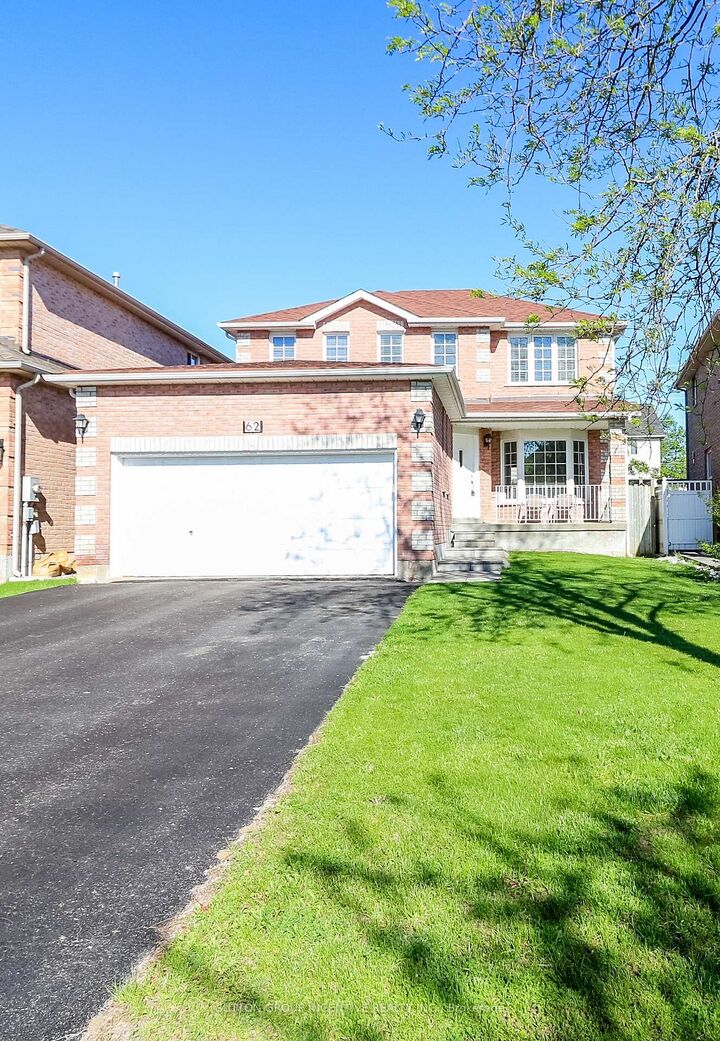Property Photo:  62 Birchwood Drive  ON L4M 6X8 