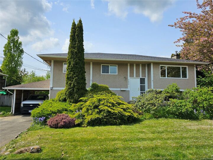 5890 Chesterfield Ave — photo 1
