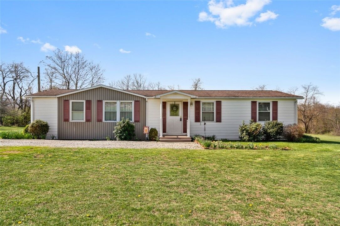 Property Photo:  413 Pittsburgh St  PA 15671 