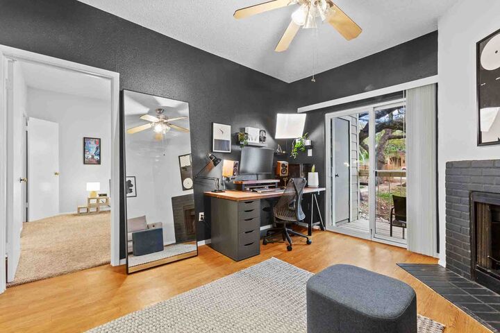 Property Photo:  114 E 31st Street 207  TX 78705 