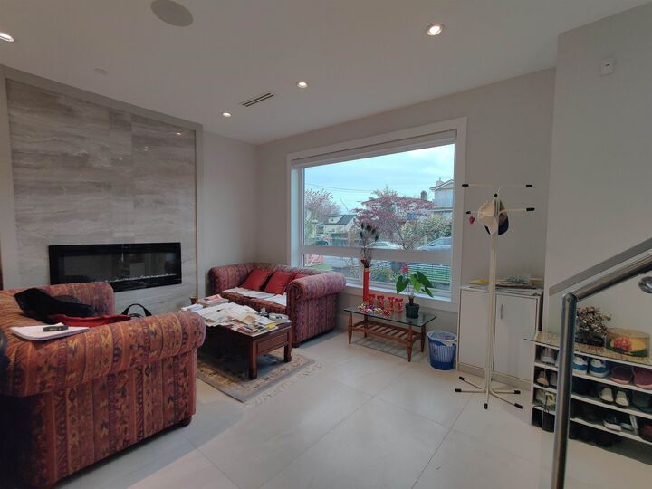 Property Photo: 2177 E 40th Avenue BC V5P 1J4