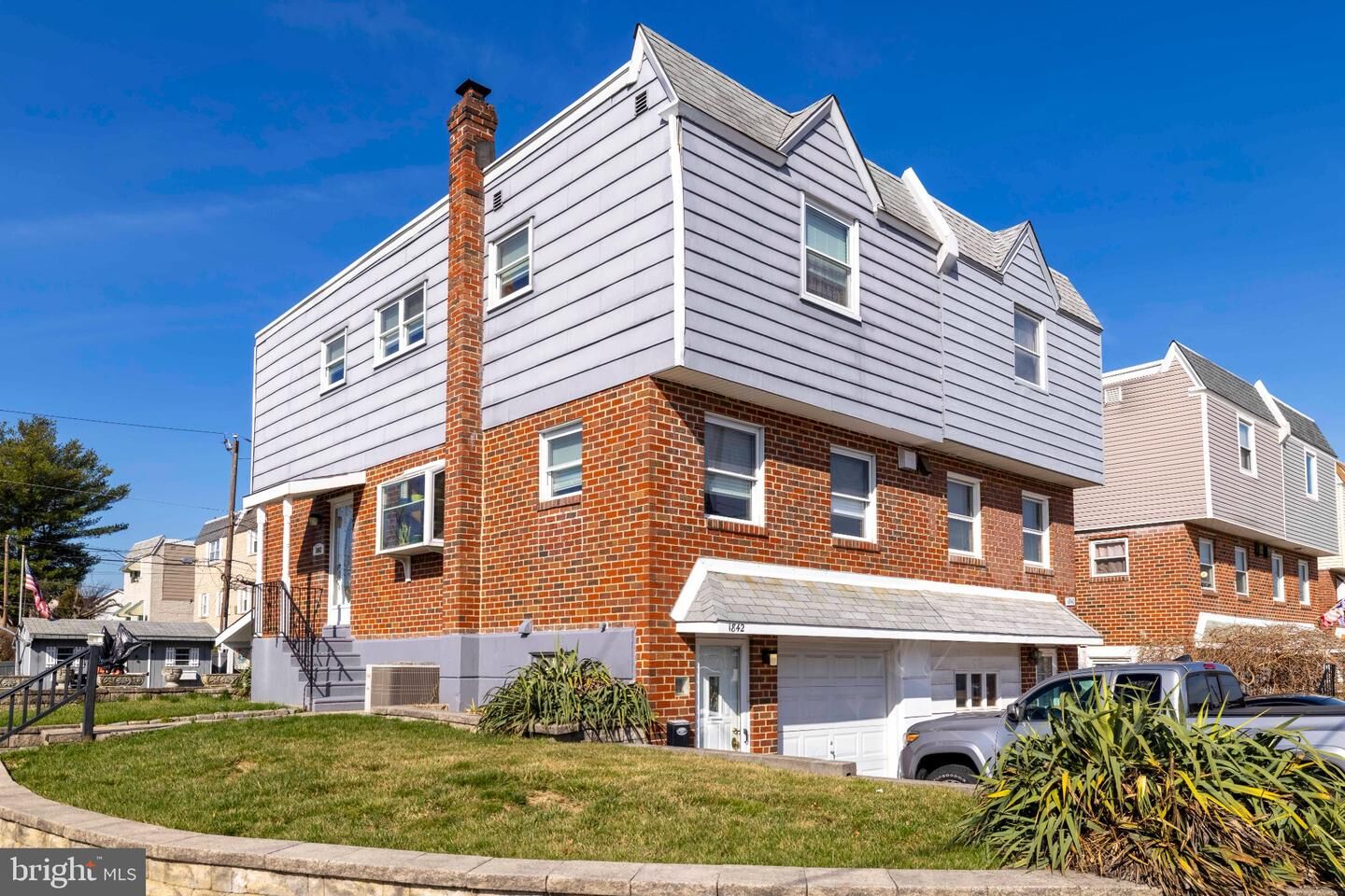 Property Photo: 1842 Tomlinson Road PA 19116