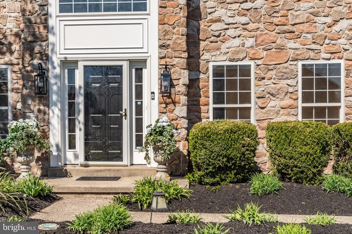 Property Photo:  3805 E Brandon Way  PA 18902 