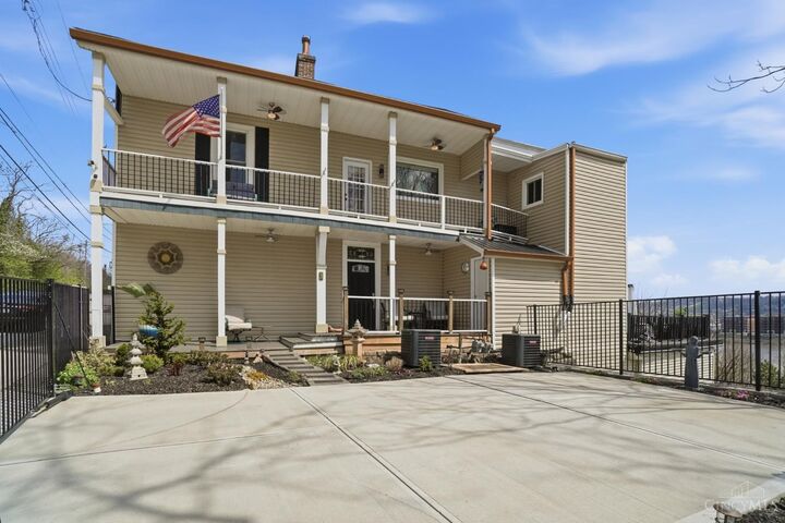 Property Photo:  1221 Martin Drive  OH 45202 