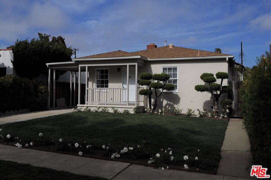 Property Photo:  1756 S Carmelina Ave  CA 90025 