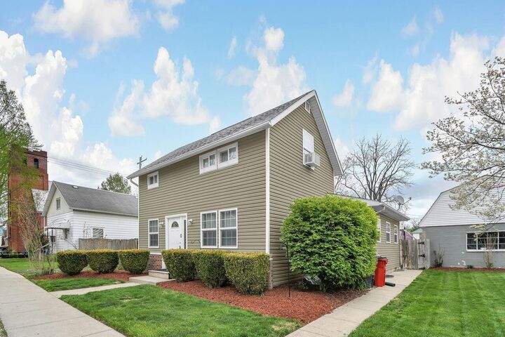 Property Photo:  238 S Vine Street  OH 43062 