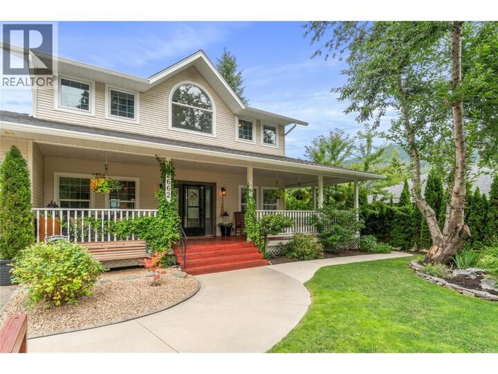 2662 Blind Bay Road — photo 1