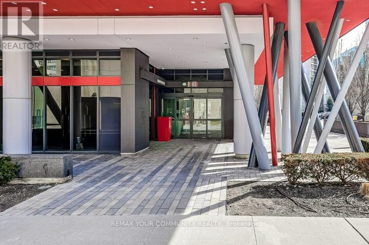 Property Photo:  88 Sheppard Avenue East 210  ON M2N 0G9 