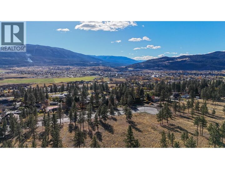 Property Photo:  2306 Nicholson Avenue  BC V1K 1L7 