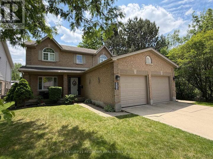 232 Thorne Drive — photo 1