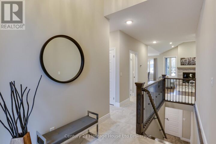 Property Photo:  114 Beech Boulevard  ON N4G 5S1 