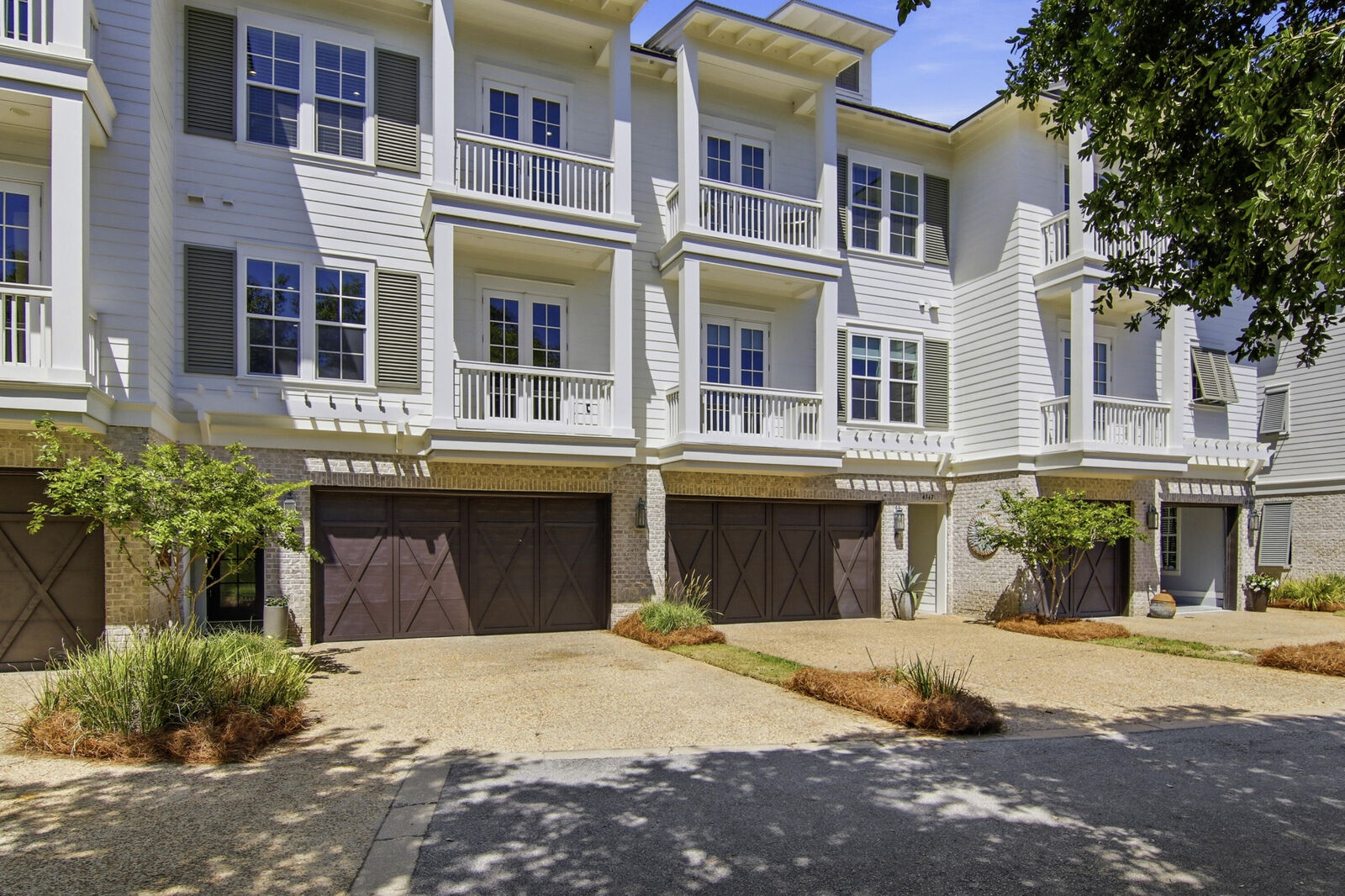 Property Photo:  4345 Bahia Lane  FL 32541 