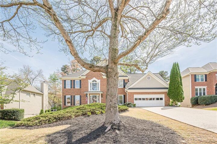 Property Photo: 4454 Woodford Pass NE GA 30075