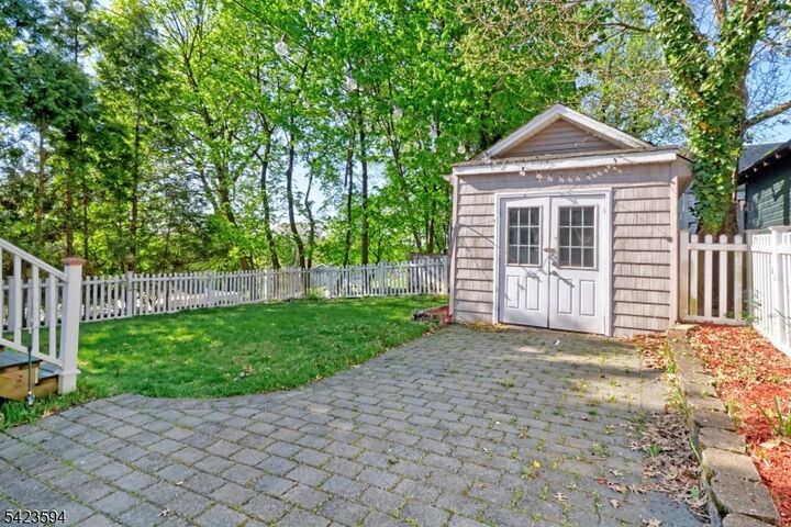 Property Photo:  12 Orange Heights Ave  NJ 07052 