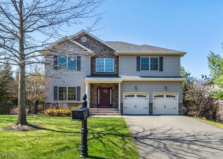 Property Photo:  2 Himsl Ct  NJ 07052 