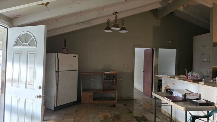 Property Photo:  946 Halona Street  HI 96817 