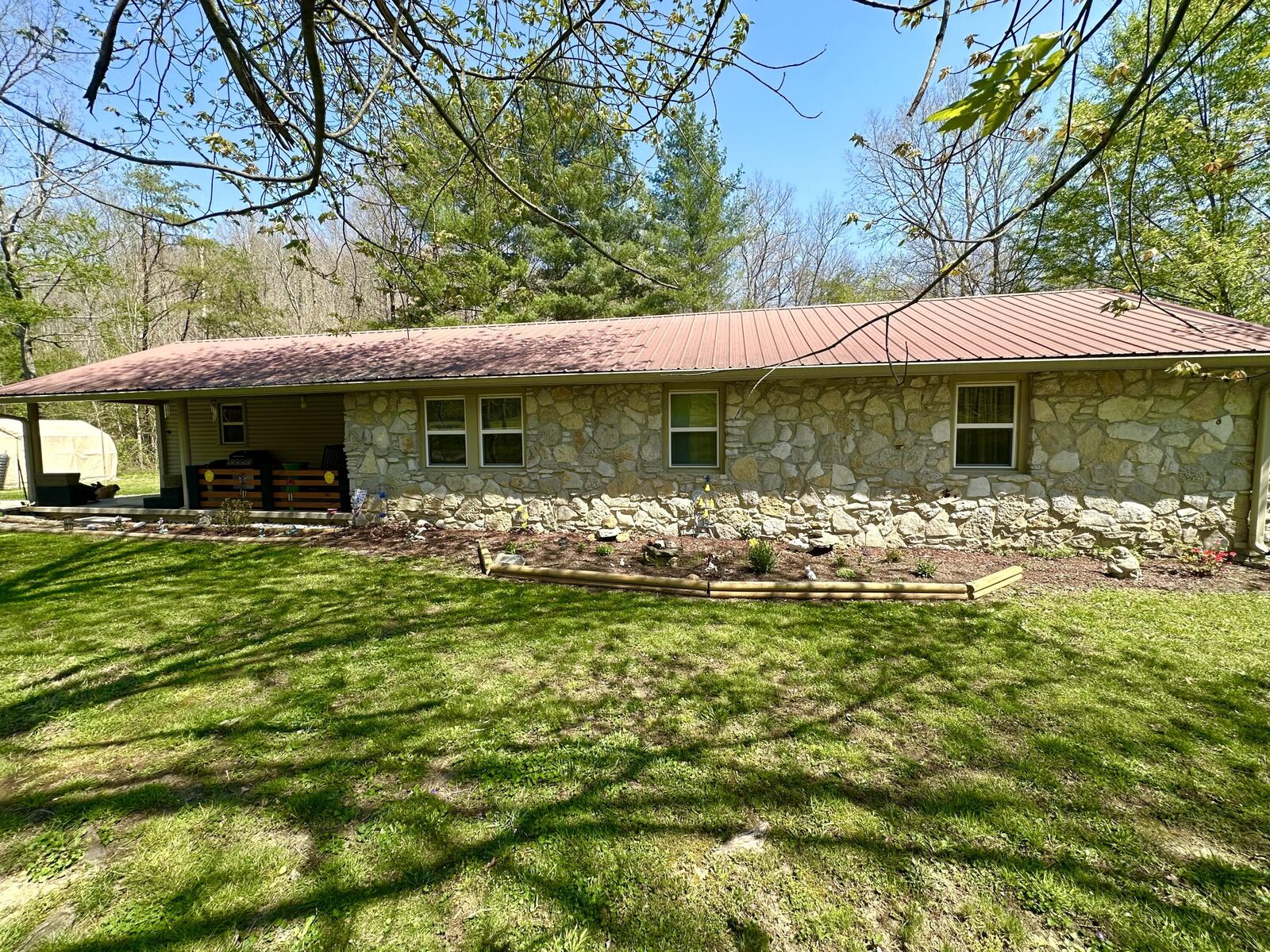 Property Photo:  330 Happy Hollow Road  KY 40437 