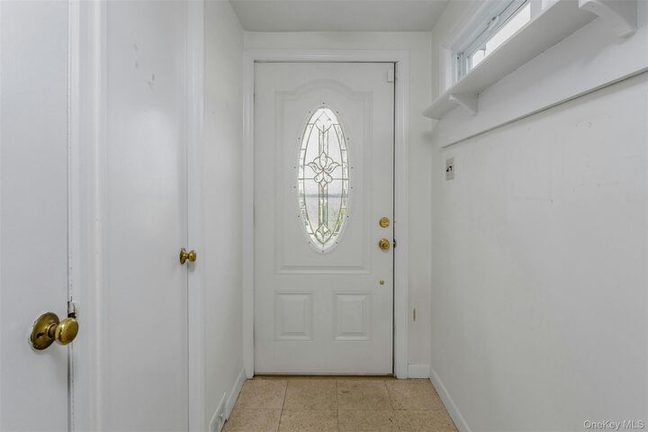 Property Photo: 260 Roundhill Drive NY 10710