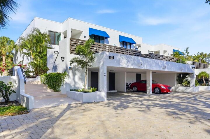 Property Photo:  842 Bayport Way 842  FL 34228 