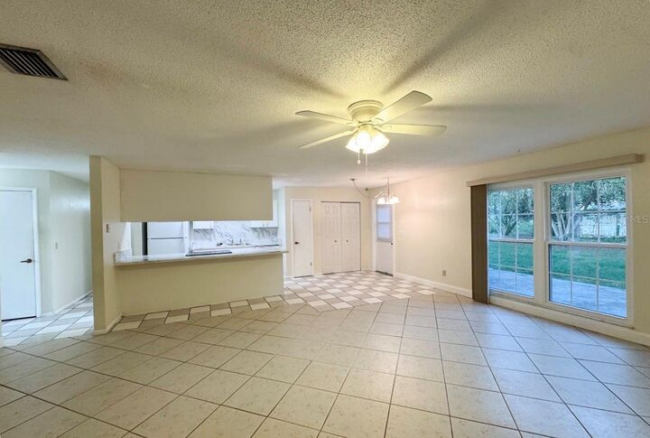 Property Photo:  7211 Orange Way  FL 33810 