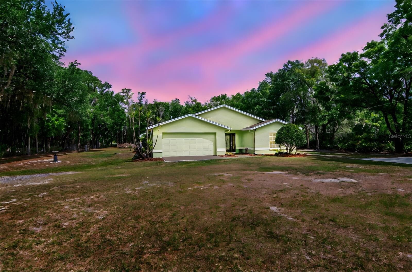 Property Photo: 5400 Bruton Road FL 33565