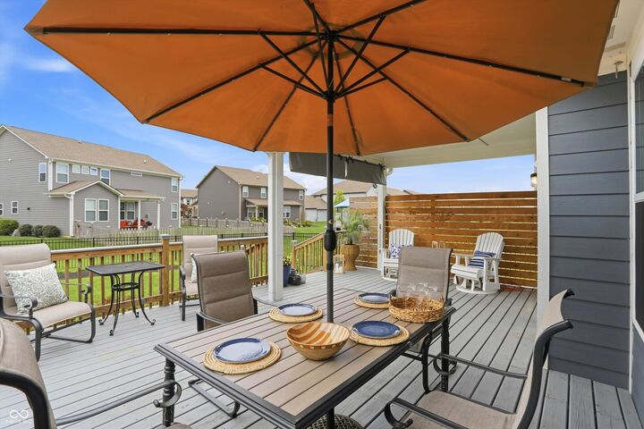 Property Photo: 10488 Kensington Lane IN 46040