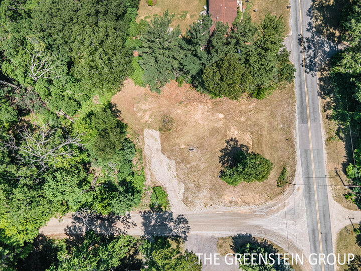 Property Photo: 3624 Kern Road MI 49445